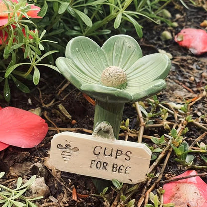 🌸Flower-shaped resin bee watering station🐝💧