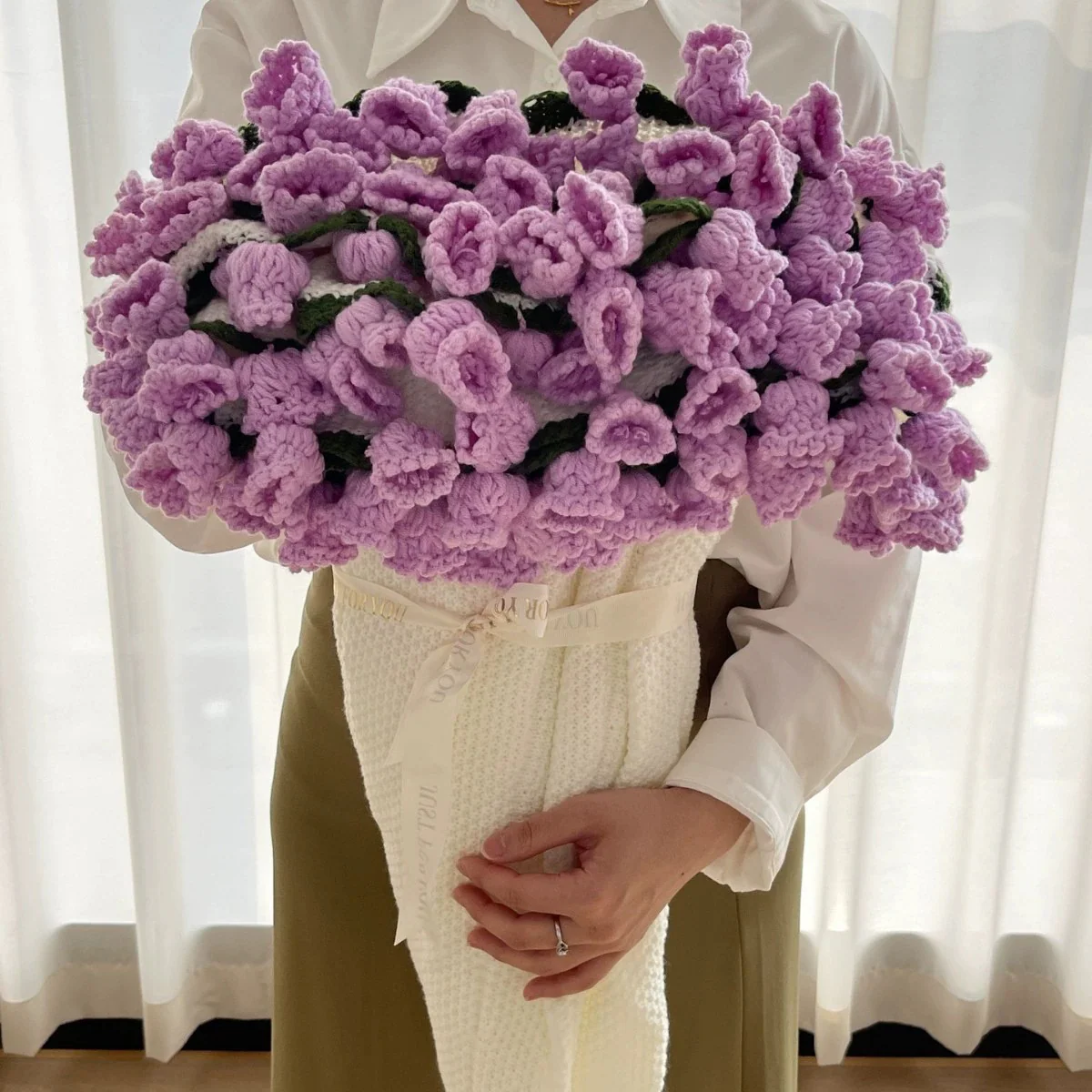 Bloomie Bouquet Blanket